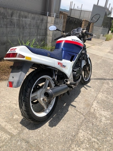 ホンダ　VTZ250  書類付レストアベース車