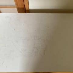 机の画像