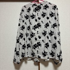 4L 長袖ブラウスの画像