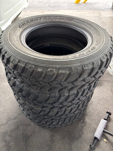 ジムニー　マッドタイヤ　ダンロップMT2