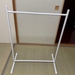 ニトリ　押し入れ収納　ハンガーラック