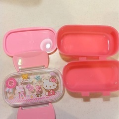 キティー、KIKI 弁当箱の画像
