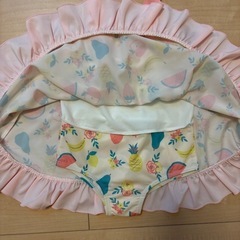 フルーツ柄 ベビー水着（女の子）90センチの画像