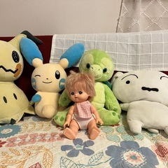 ぬいぐるみとカチューシャなど
の画像