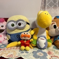 ぬいぐるみとカチューシャなど
の画像