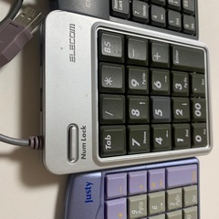 テンキー3つセット。連結してクイズの早押しボタンの様にも使えます。の画像