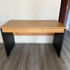 木製デスク