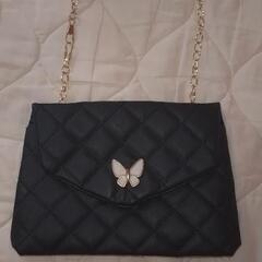 【新品】蝶々チャームショルダーバッグ🦋
