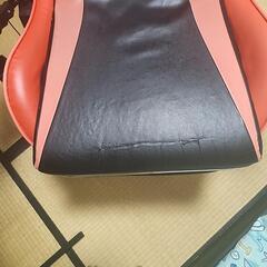 ゲーミングチェアの画像