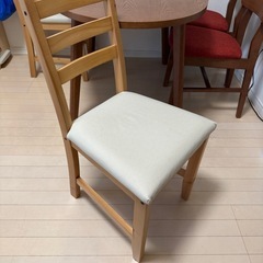 フランフランダイニングテーブル、椅子４脚セット中古引き取り限定の画像