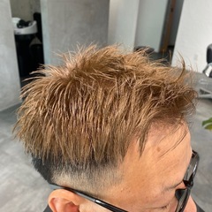 メンズカラーモデル探してます