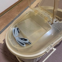 ペット用キャリー（ハードタイプ）の画像