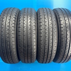 バリ溝2023年製 235/50r20 スタッドレスタイヤのみ (ゆーや) 西