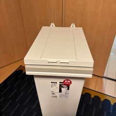 【無料】30Lゴミ箱（プッシュ式・未使用）の画像
