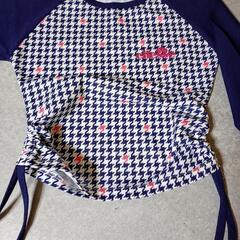 ellesse ラッシュガード 120サイズの画像