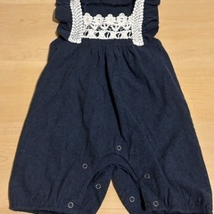 ベビー服3着の画像
