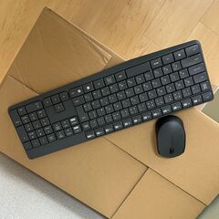 logicool キーボード+マウス【渋谷駅10分で受け渡し！】の画像