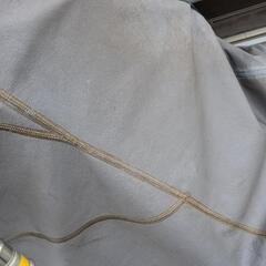 縫い目に水漏れがありますのでテープで補修してあります。
その場しのぎで必要な方。
補修出来る方如何でしょうか？の画像