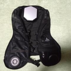WindCore冷暖房服の画像