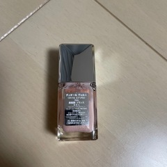 Dior ネイルエナメル　マニュキュア
の画像