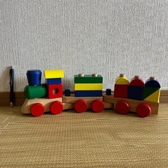 木製汽車おもちゃの画像