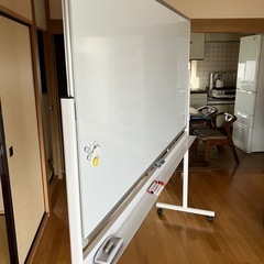 ホワイトボード（脚付、両面）の画像