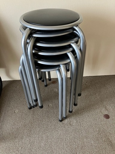 スツール 丸椅子（全９脚）