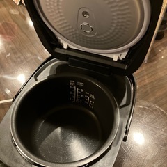炊飯器の画像