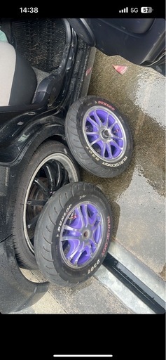 v125 社外ホイール