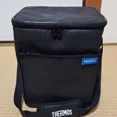 THERMOS　サーモス　ソフトクーラーボックス　クーラーバッグ...