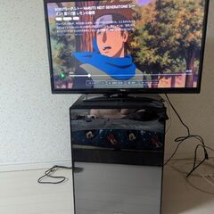 32型テレビとファイヤースティック、小型冷蔵庫