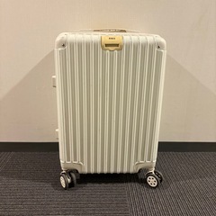 キャリーケース