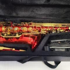 サックス アルトサックス 管楽器 レッド 彫刻 ケース付
