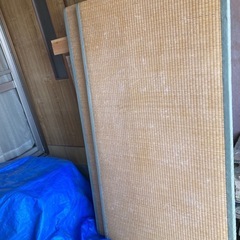 畳（無料）もらってください6枚あります。の画像