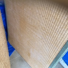 畳（無料）もらってください6枚あります。の画像