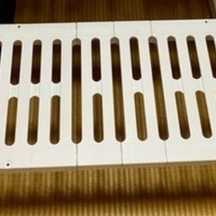 ニトリ　横伸縮　押入れ整理ラックの画像