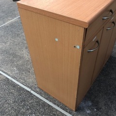分別可能キャビネットの画像