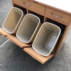 分別可能キャビネットの画像