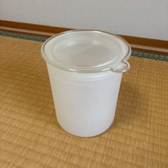保存容器
