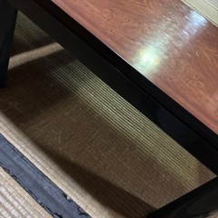 テーブル