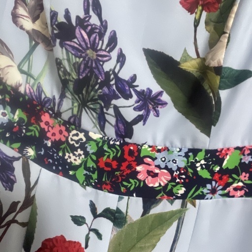 タグ付き未着用phase eightの花柄ワンピースです☺️ (まゆ@引越