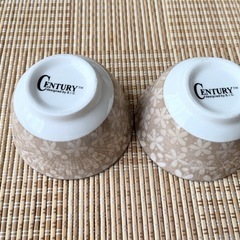 ベージュ花柄深め小鉢 2セットの画像