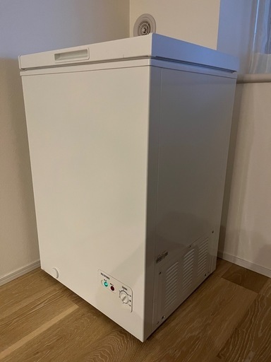 アイリスオーヤマ100Ｌ 冷凍庫 PF-B100TD-W