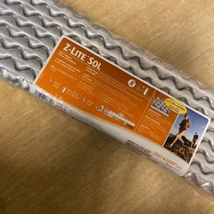 登山用　断熱休息シート　キャンプにも