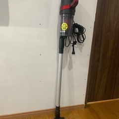 【値下げ‼️】アイリスオーヤマ    電気掃除機🧹💡 ̖́-