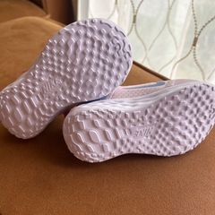 NIKE 赤ちゃんスニーカーの画像