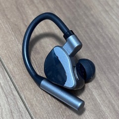 新品未使用 イヤホン