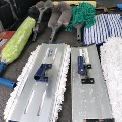 ガラス清掃　清掃道具の画像