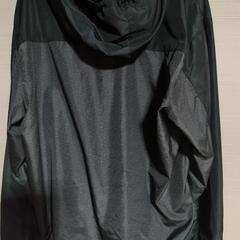 メンズパーカーの画像