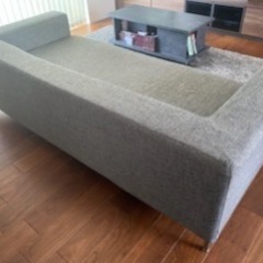 芦屋モデルハウス　ファブリックソファーの画像